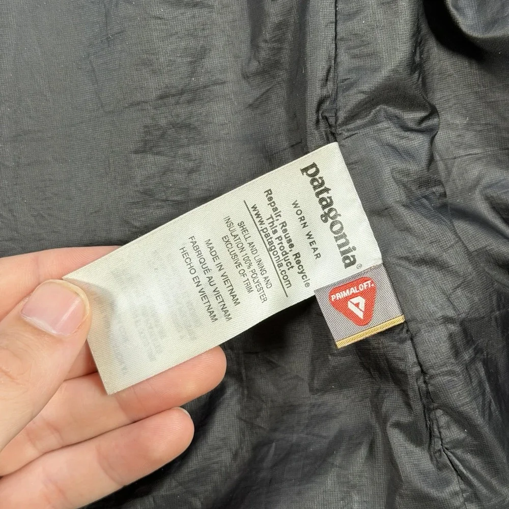 Patagonia Jacket Mens Medium Black Nano Puff Primaloft Insulated Full Zip